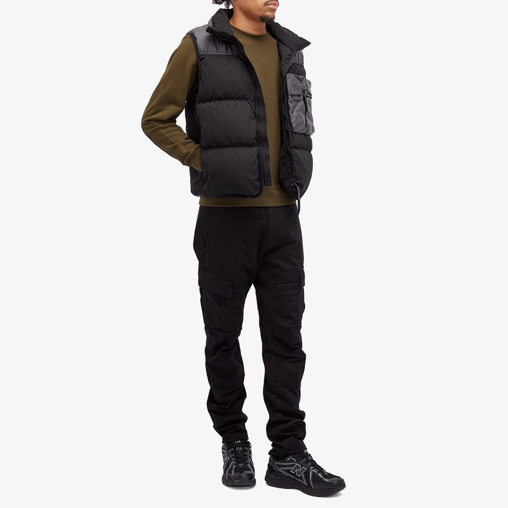 CP Company Men's Chrome-R Mixed Down Vest Black